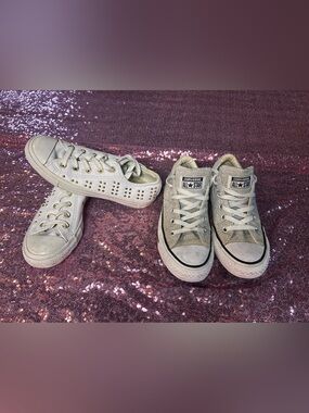 2x Converse All Star Low Top Sneakers - Marle Gray & White w/gold studs - size 6